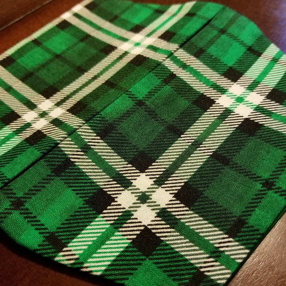 Hand Crafted Other - RELISTED Green Plaid Cotton Facemask